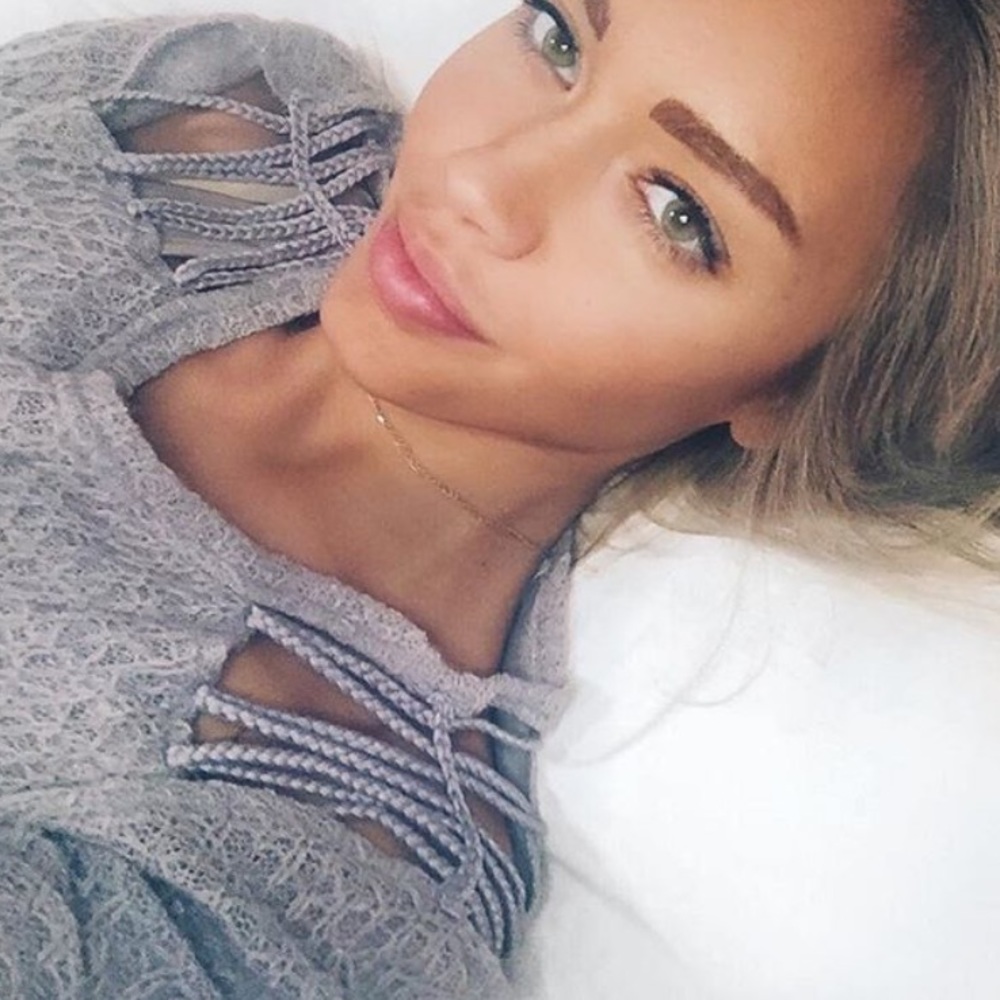 Sabo Skirt Grey Knit Top